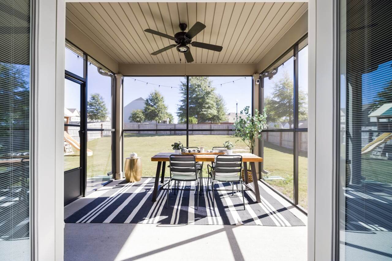 panoramic windows